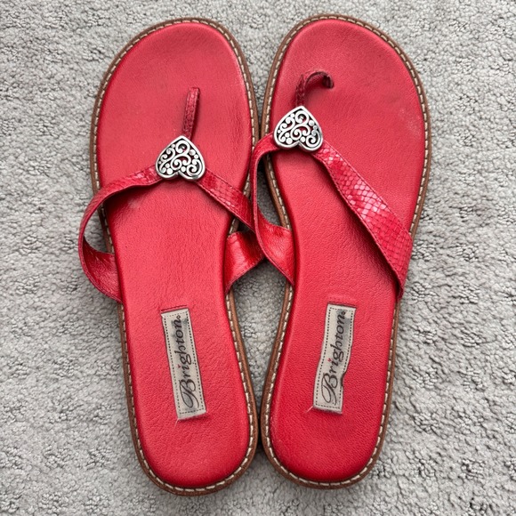 Brighton Red Heart Thong Sandals Flip Flops Women Size 9.5 - Picture 5 of 9